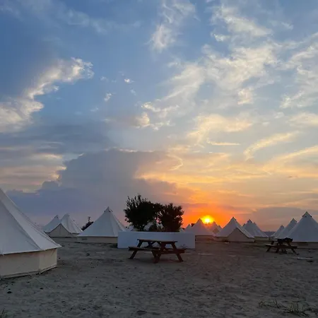 Lüks kamp alanı Faleza23 *